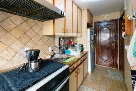 Apartamento à venda com 57m², 2 quartos e 1 vaga Apartamento à venda com 57m², 2 quartos e 1 vagaCozinha