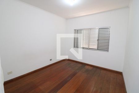 Quarto 1 de casa para alugar com 2 quartos, 125m² em Jardim Vila Formosa, São Paulo