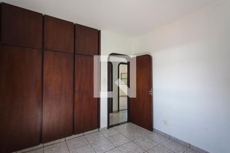 Suite de apartamento para alugar com 3 quartos, 104m² em Brasil, Uberlândia