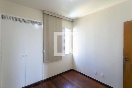 Quarto 1 de apartamento para alugar com 3 quartos, 90m² em Sion, Belo Horizonte