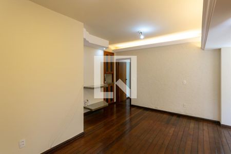 Sala de apartamento para alugar com 3 quartos, 90m² em Sion, Belo Horizonte