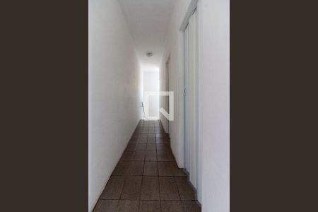 Corredor de casa para alugar com 1 quarto, 60m² em Jardim Planalto, São Paulo