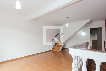 Sala de casa para alugar com 3 quartos, 182m² em Gopouva, Guarulhos