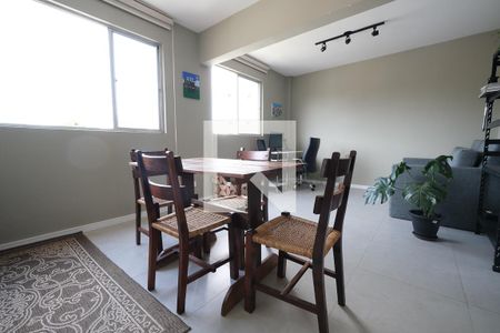 Sala de apartamento para alugar com 1 quarto, 50m² em Água Verde, Curitiba