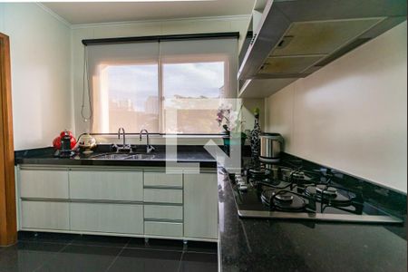 Apartamento à venda com 157m², 3 quartos e 2 vagas Apartamento à venda com 157m², 3 quartos e 2 vagasCozinha