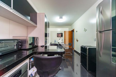 Apartamento à venda com 157m², 3 quartos e 2 vagas Apartamento à venda com 157m², 3 quartos e 2 vagasCozinha