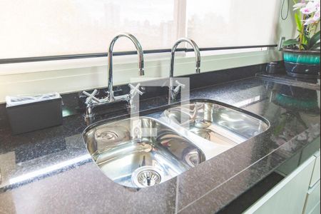 Apartamento à venda com 157m², 3 quartos e 2 vagas Apartamento à venda com 157m², 3 quartos e 2 vagasPia