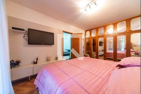 Apartamento à venda com 157m², 3 quartos e 2 vagas Apartamento à venda com 157m², 3 quartos e 2 vagasQuarto 3