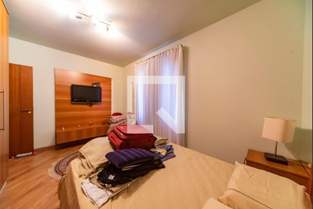 Apartamento à venda com 157m², 3 quartos e 2 vagas Apartamento à venda com 157m², 3 quartos e 2 vagasQuarto 1