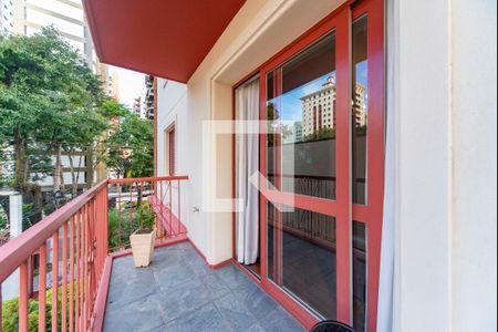 Apartamento à venda com 157m², 3 quartos e 2 vagas Apartamento à venda com 157m², 3 quartos e 2 vagasVaranda da Sala