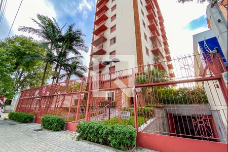Apartamento à venda com 157m², 3 quartos e 2 vagas Apartamento à venda com 157m², 3 quartos e 2 vagasFachada e portaria