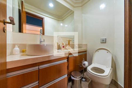 Apartamento à venda com 157m², 3 quartos e 2 vagas Apartamento à venda com 157m², 3 quartos e 2 vagasLavabo