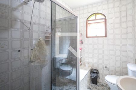 Banheiro de casa à venda com 3 quartos, 110m² em Bussocaba, Osasco