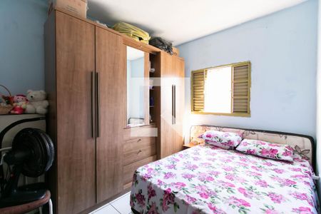 Casa à venda com 72m², 4 quartos e 1 vaga Casa à venda com 72m², 4 quartos e 1 vagaQuarto 2