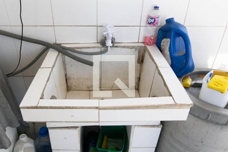 Casa à venda com 72m², 4 quartos e 1 vaga Casa à venda com 72m², 4 quartos e 1 vagaTanque