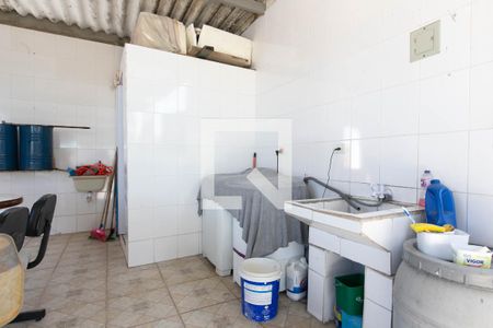 Casa à venda com 72m², 4 quartos e 1 vaga Casa à venda com 72m², 4 quartos e 1 vagaÁrea de Serviço