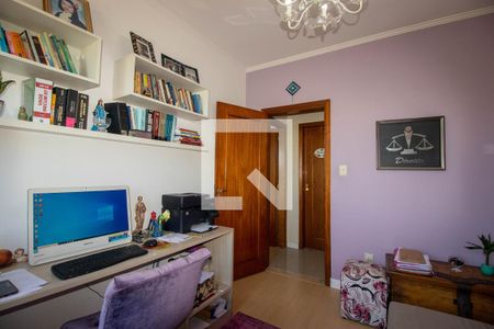 Quarto  de apartamento à venda com 2 quartos, 76m² em Jardim Itu, Porto Alegre