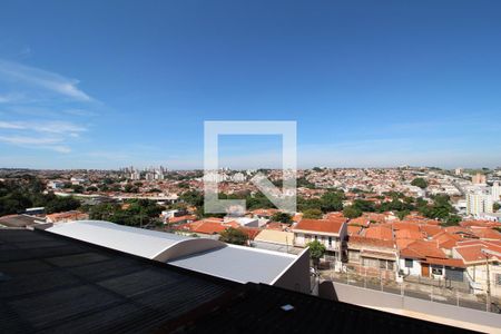 Vista da Sala de apartamento à venda com 3 quartos, 98m² em Vila São Jorge, Campinas