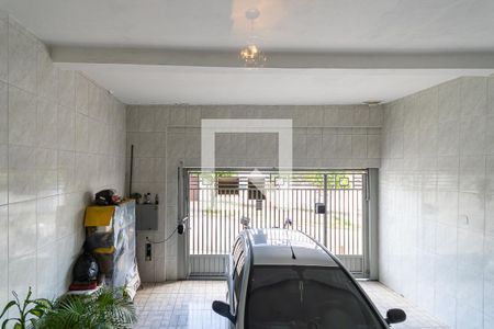 Vista da sala  de casa à venda com 4 quartos, 200m² em Jardim Danfer, São Paulo