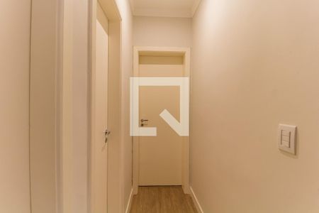 Corredor de apartamento para alugar com 2 quartos, 53m² em Vila Mogilar, Mogi das Cruzes