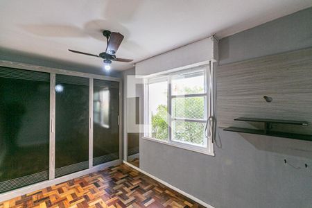 Quarto 1 de apartamento à venda com 2 quartos, 52m² em Cristal, Porto Alegre