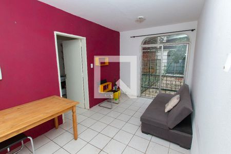 Sala de apartamento à venda com 1 quarto, 41m² em Jardim do Salso, Porto Alegre