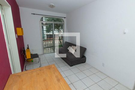 Sala de apartamento à venda com 1 quarto, 41m² em Jardim do Salso, Porto Alegre