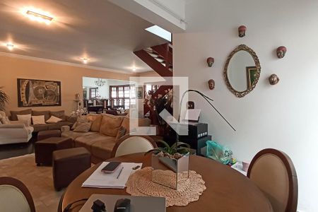 Sala de casa de condomínio à venda com 4 quartos, 400m² em Alphaville, Santana de Parnaíba