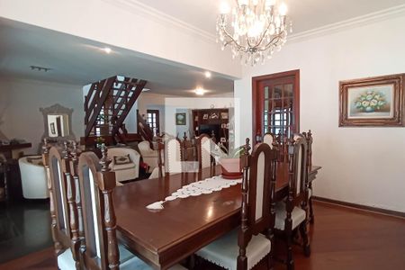 Sala de jantar de casa de condomínio para alugar com 4 quartos, 400m² em Alphaville, Santana de Parnaíba