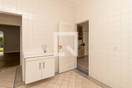 Casa à venda com 1300m², 4 quartos e 4 vagas Casa à venda com 1300m², 4 quartos e 4 vagasCozinha