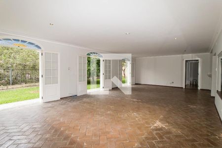 Casa à venda com 1300m², 4 quartos e 4 vagas Casa à venda com 1300m², 4 quartos e 4 vagasSalão de Festas