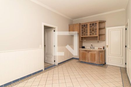 Casa à venda com 1300m², 4 quartos e 4 vagas Casa à venda com 1300m², 4 quartos e 4 vagasCozinha