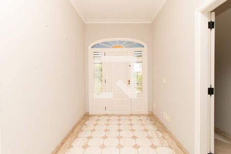 Casa à venda com 1300m², 4 quartos e 4 vagas Casa à venda com 1300m², 4 quartos e 4 vagasHall de Entrada