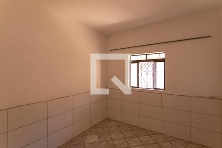 Quarto 1 de casa para alugar com 2 quartos, 70m² em Jardim Leblon, Belo Horizonte