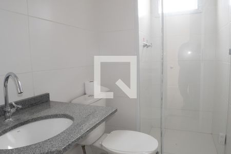 Banheiro de apartamento para alugar com 2 quartos, 49m² em Vila Nambi, Jundiaí