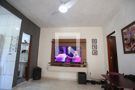 Sala de casa para alugar com 1 quarto, 86m² em Pechincha, Rio de Janeiro