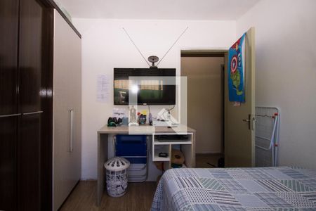 Quarto 3 de apartamento à venda com 3 quartos, 77m² em Camaquã, Porto Alegre