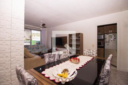 Sala de apartamento à venda com 3 quartos, 77m² em Camaquã, Porto Alegre