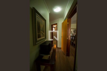 Corredor de apartamento à venda com 3 quartos, 105m² em Chora Menino, São Paulo