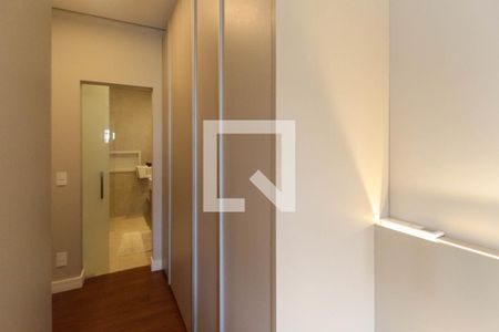 Apartamento para alugar com 3 quartos, 133m² em Aclimação, São Paulo