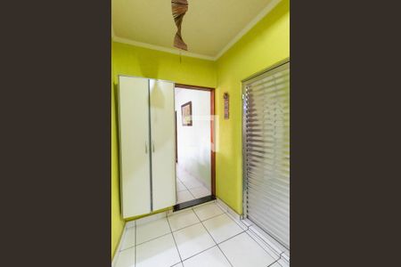 Corredor de casa à venda com 2 quartos, 102m² em Cangaiba, São Paulo