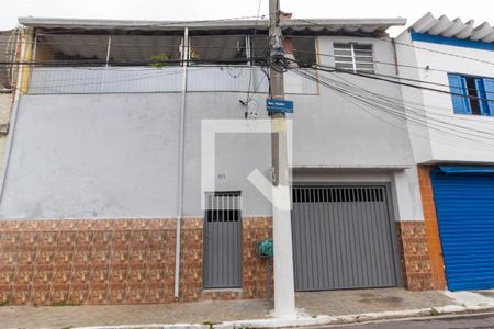 Fachada de casa à venda com 2 quartos, 102m² em Cangaiba, São Paulo