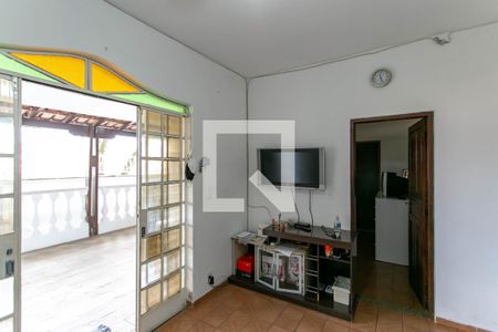 Sala de casa à venda com 3 quartos, 360m² em Céu Azul, Belo Horizonte