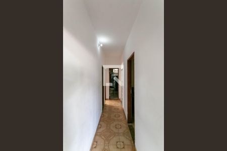 Corredor de casa à venda com 3 quartos, 360m² em Céu Azul, Belo Horizonte