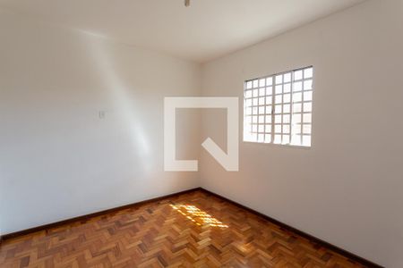 Quarto 1 de casa para alugar com 3 quartos, 90m² em Aparecida, Belo Horizonte