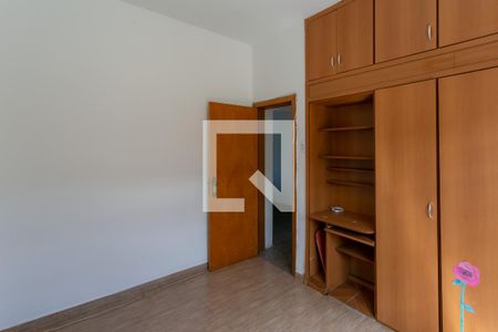 Quarto 2 de casa para alugar com 3 quartos, 90m² em Aparecida, Belo Horizonte