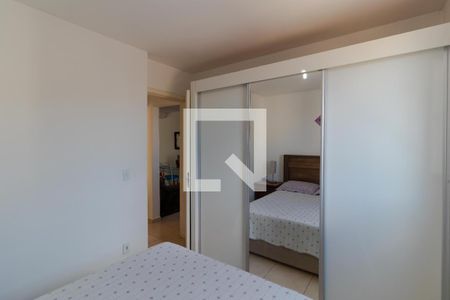 Quarto 01 de apartamento à venda com 2 quartos, 45m² em Loteamento Parque São Martinho, Campinas