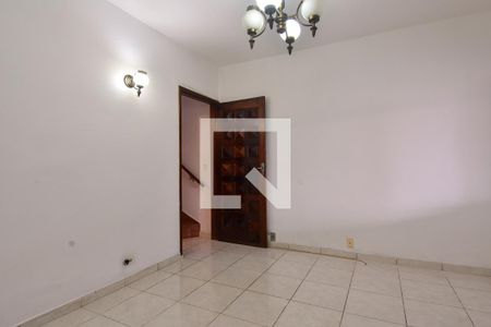 Sala de casa para alugar com 4 quartos, 250m² em Vila Ema, São Paulo