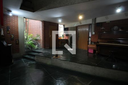 Sala 1 de casa à venda com 7 quartos, 500m² em Cambuci, São Paulo
