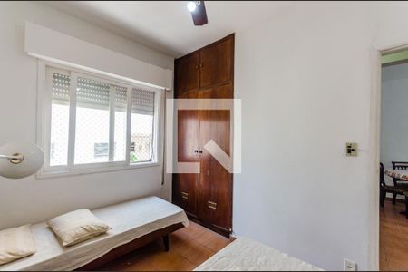 Quarto 1 de apartamento para alugar com 2 quartos, 78m² em Embaré, Santos